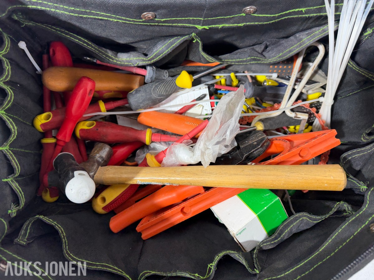 3 verktøybager med VETO PRO PAC TECH PAC og elektrikerverktøy