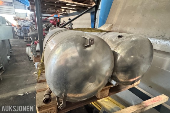 2 stk Rustfrie Syrefaste tanker