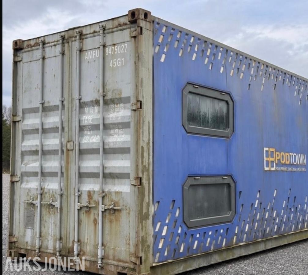 2011 Podtown - 16 senge plasser- container- AirBNB