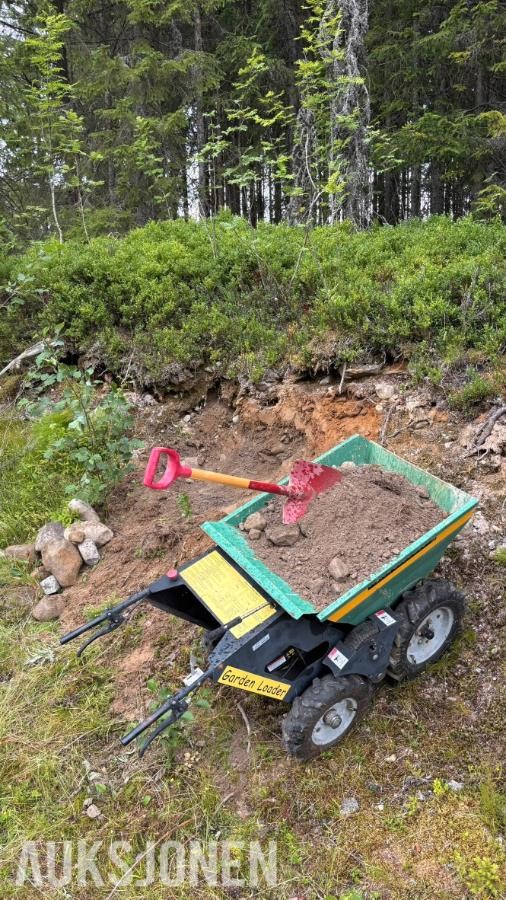 2010 Garden Loader 250