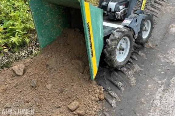 2010 Garden Loader 250