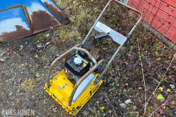 2012 Wacker Neuson WPP1550 vibroplate med bensinmotor fra Honda
