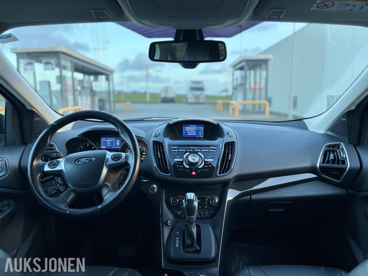 2015 FORD KUGA 2.0 TDCI 150HK AWD AUTOMAT SKINN HENGERFESTE