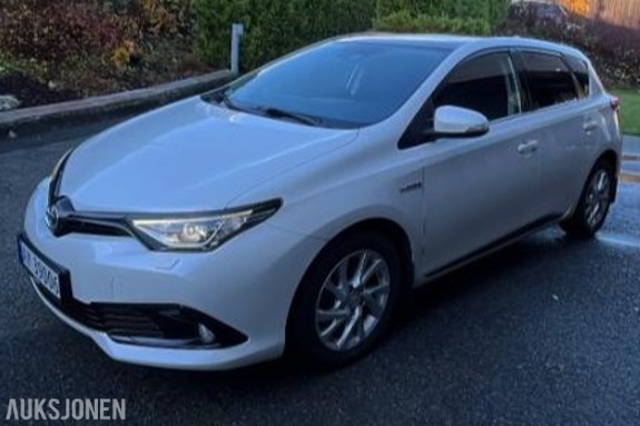 2019 TOYOTA AURIS HYBRID E-CVT SPORT VISION NAVI KAMERA