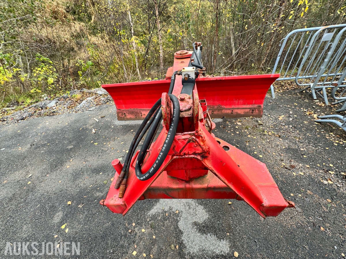 Duun HTS 244 brøyteskjær - Svingbart - Største arbeidsbredde 2440 cm