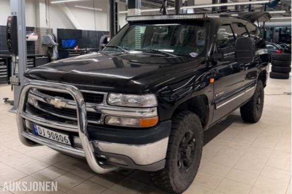 2000 Chevrolet Tahoe LT 5.3 V8 273HK 4X4 Automat, Cruisekontroll, Soltak, Skinnseter