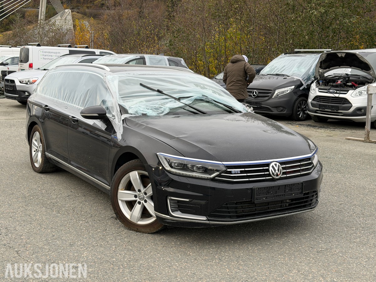 2016 VW PASSAT GTE REP OBJEKT DSG HENGERFESTE