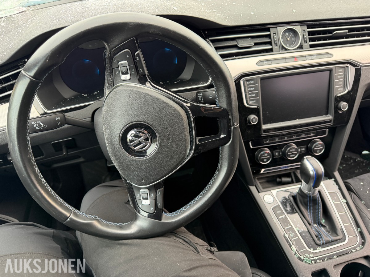 2016 VW PASSAT GTE REP OBJEKT DSG HENGERFESTE