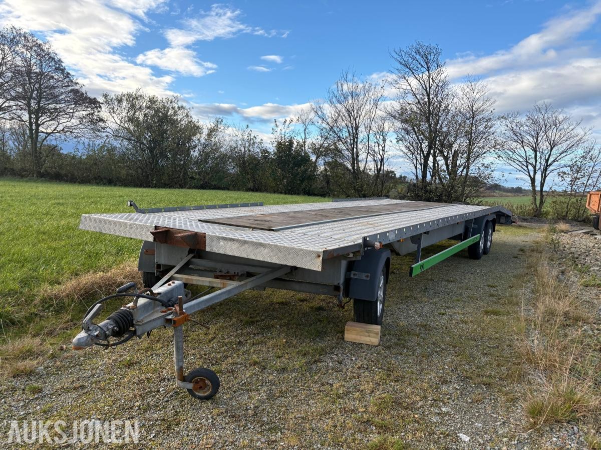 2015 Boro Multimax 3-akslet biltransporter med kjørebruer