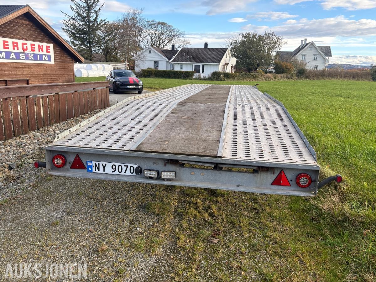 2015 Boro Multimax 3-akslet biltransporter med kjørebruer