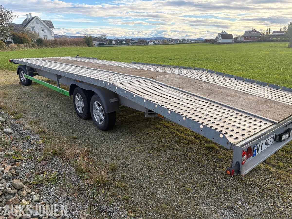 2015 Boro Multimax 3-akslet biltransporter med kjørebruer