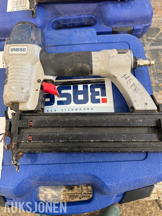 H60 BASSO SPIKERPISTOLER