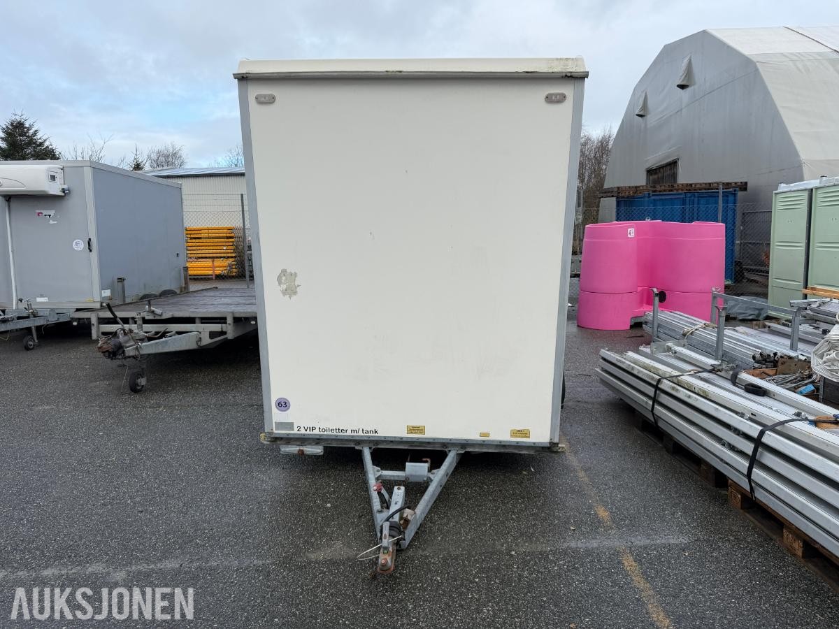 Scanvogn Toalettvogn, 2 toalettrom med tank - reparasjonsobjekt