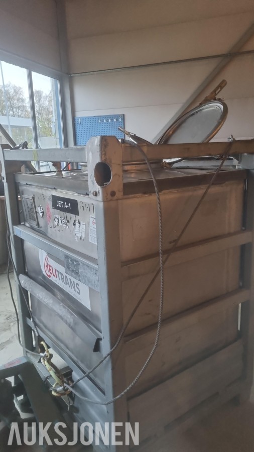 Transporttank for JET A-1 flydrivstoff