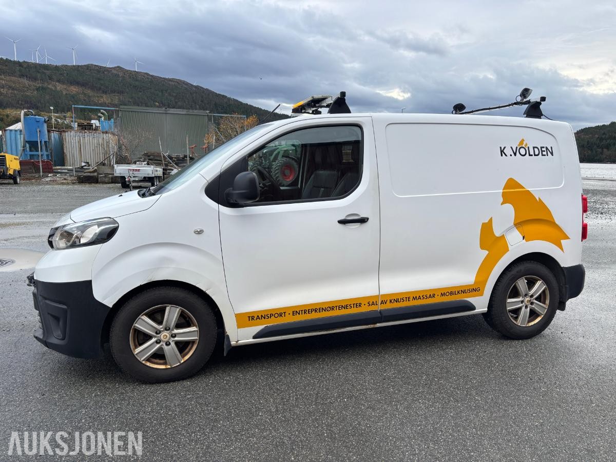 2017 TOYOTA PROACE 1.6-95 D Automat – Dobbeltgulv – 4 skuffer – Hengerfeste, 126643km