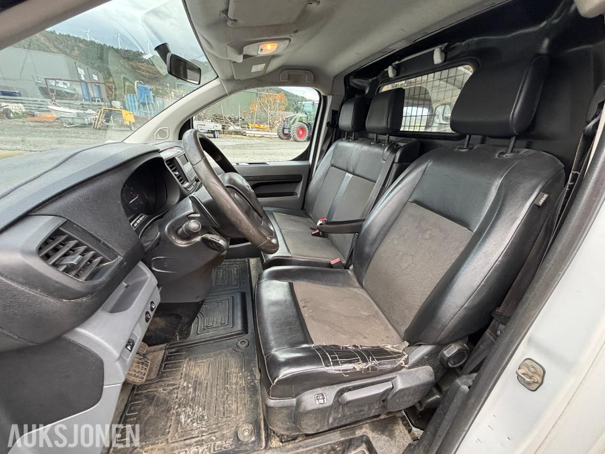 2017 TOYOTA PROACE 1.6-95 D Automat – Dobbeltgulv – 4 skuffer – Hengerfeste, 126643km