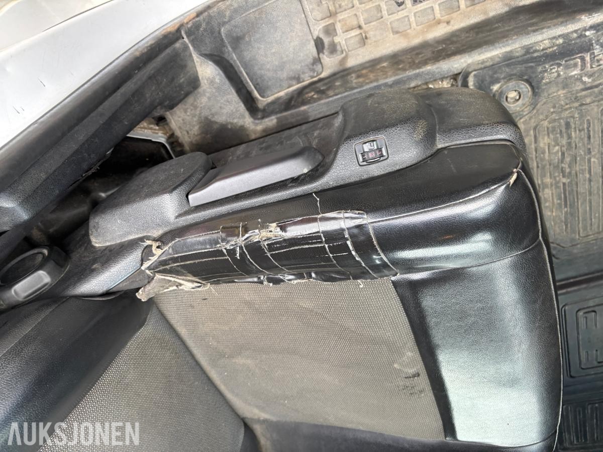 2017 TOYOTA PROACE 1.6-95 D Automat – Dobbeltgulv – 4 skuffer – Hengerfeste, 126643km