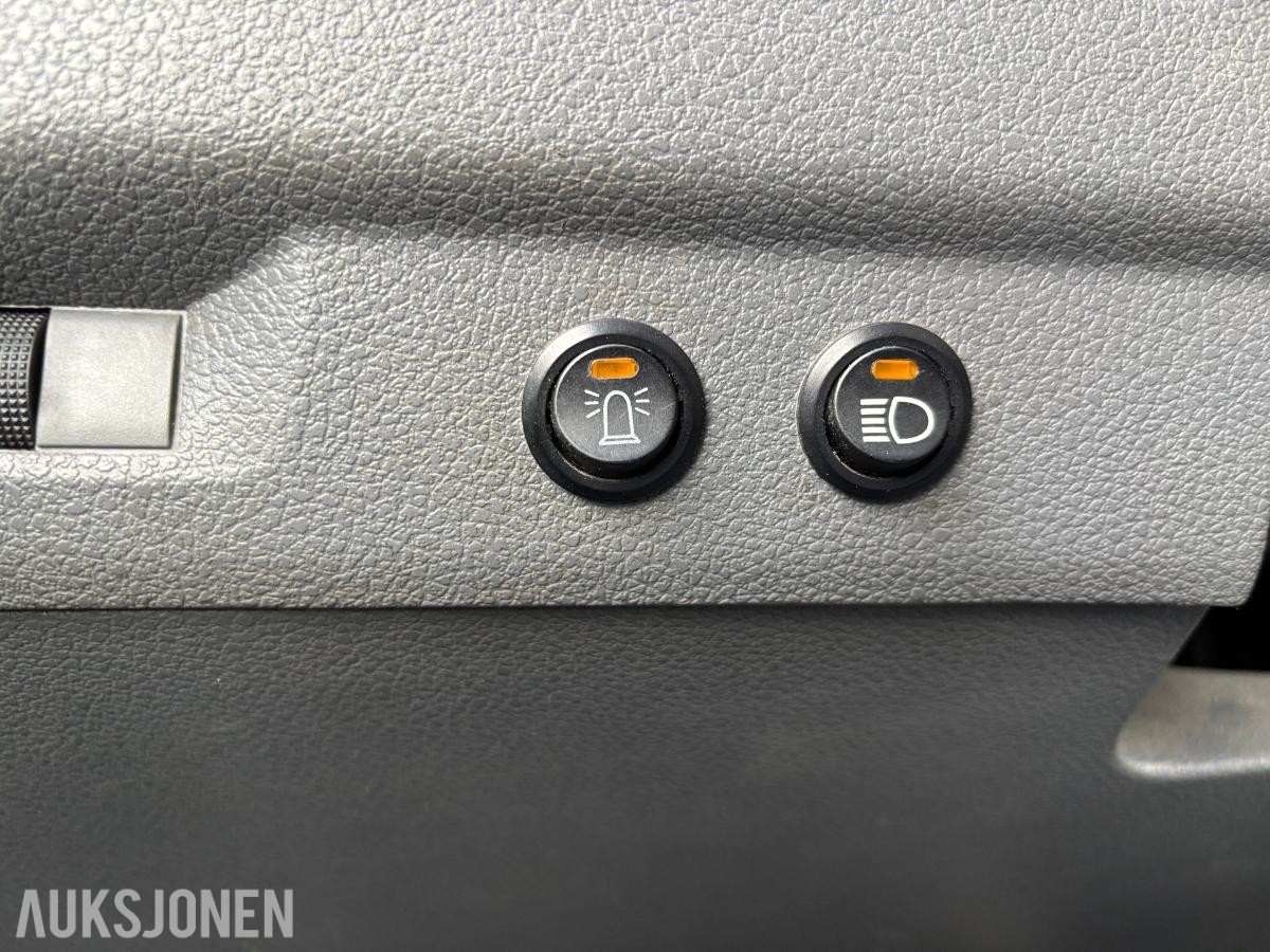 2017 TOYOTA PROACE 1.6-95 D Automat – Dobbeltgulv – 4 skuffer – Hengerfeste, 126643km