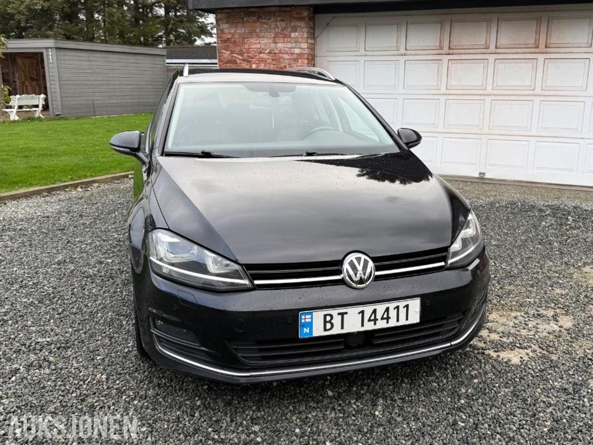 2015 VOLKSWAGEN GOLF 2.0 TDI 150HK DSG HENGERFESTE KAMERA MASSASJE RATTVARME