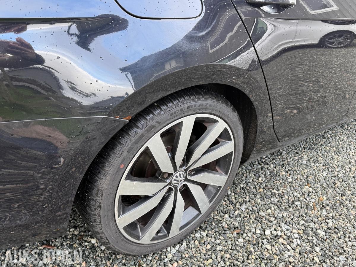 2015 VOLKSWAGEN GOLF 2.0 TDI 150HK DSG HENGERFESTE KAMERA MASSASJE RATTVARME