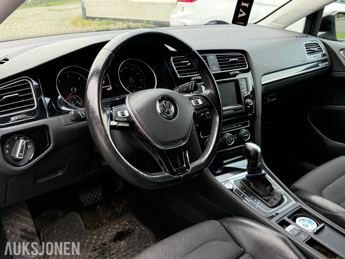 2015 VOLKSWAGEN GOLF 2.0 TDI 150HK DSG HENGERFESTE KAMERA MASSASJE RATTVARME