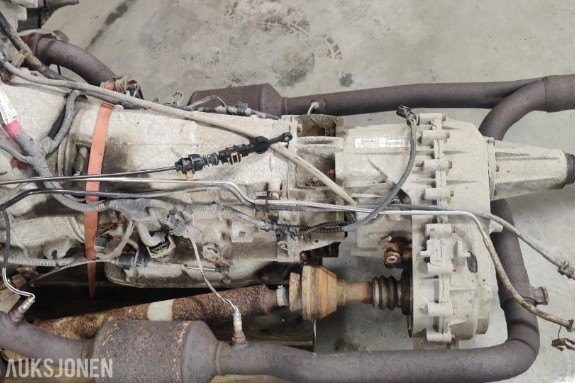 2004 Dodge 5.7l Ram med automat girkasse, komplett motor