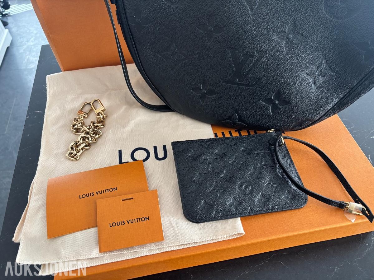 2024 Louis Vuitton Hobo Loop