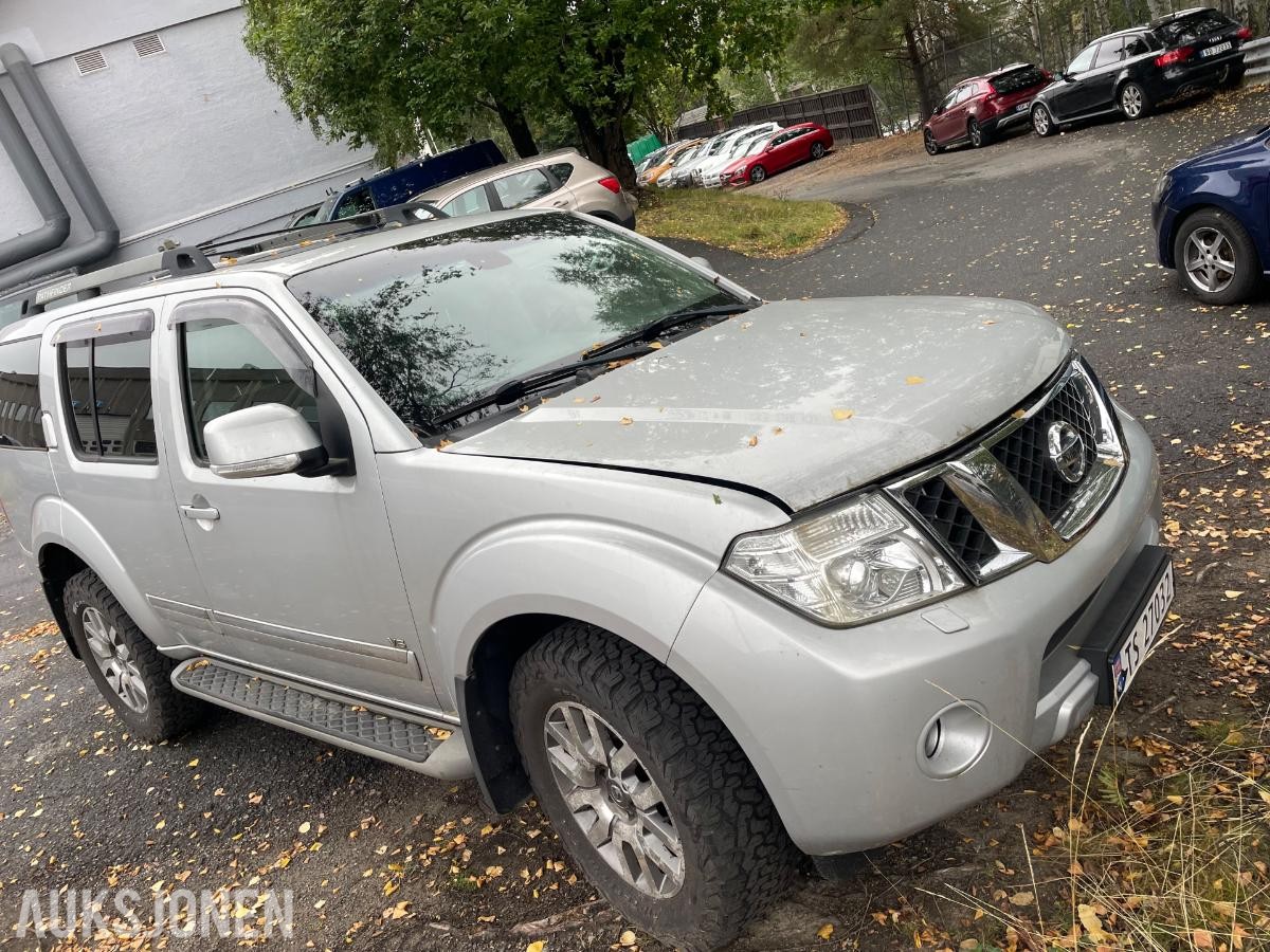 2013 Nissan Pathfinder 3.0 D 4X4, Reparasjonsobjekt