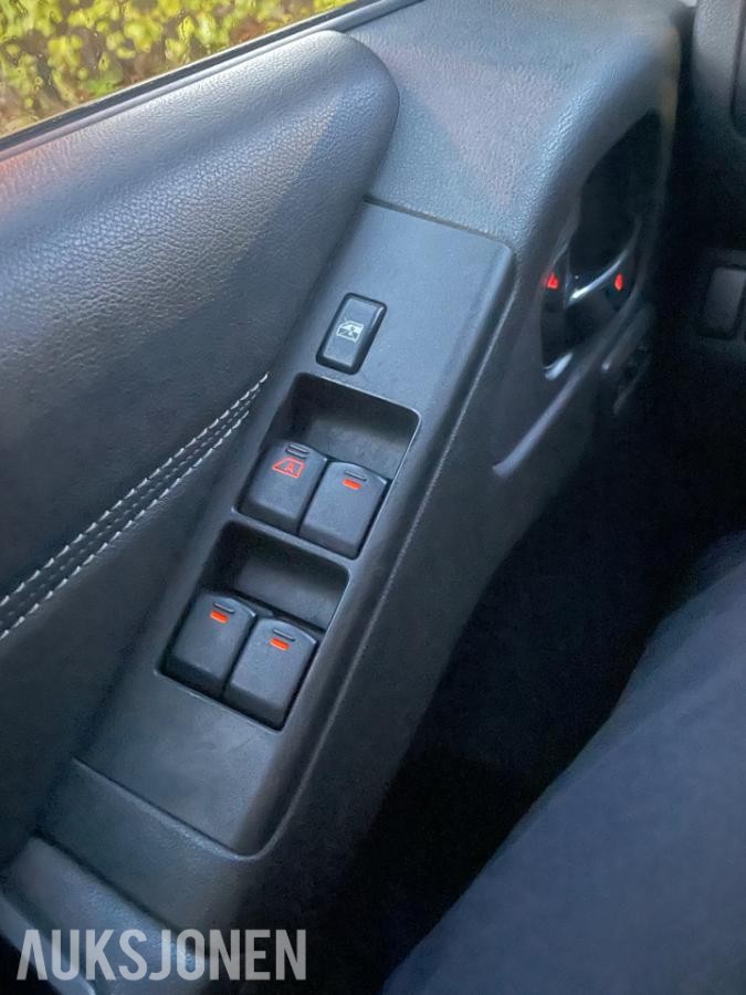 2013 Nissan Pathfinder 3.0 D 4X4, Reparasjonsobjekt