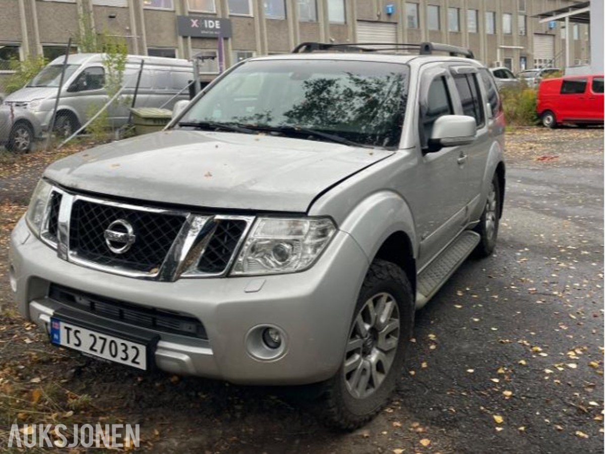 2013 Nissan Pathfinder 3.0 D 4X4, Reparasjonsobjekt