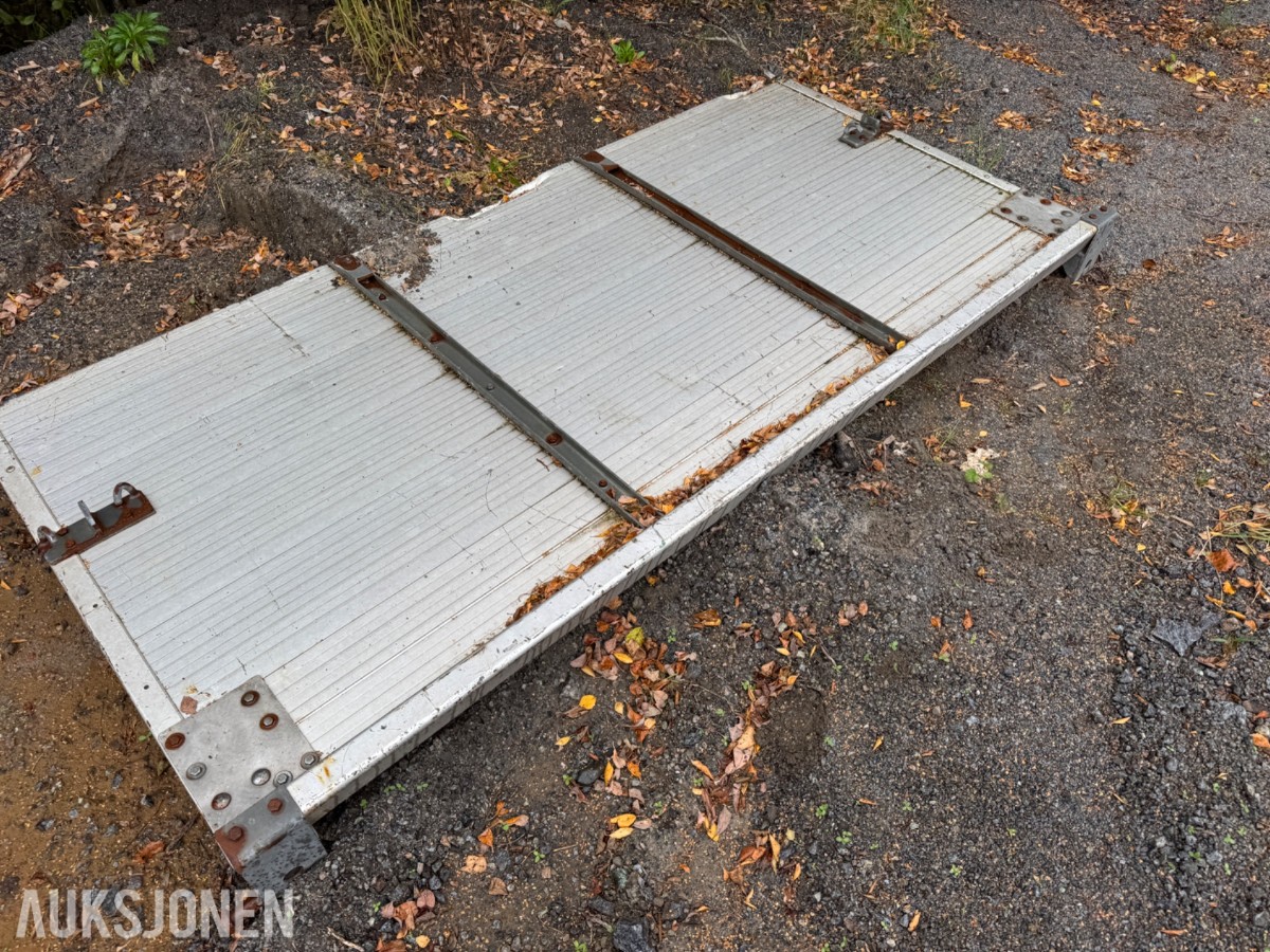Aluminium baklem / lastelem – ca. 240 x 110 cm