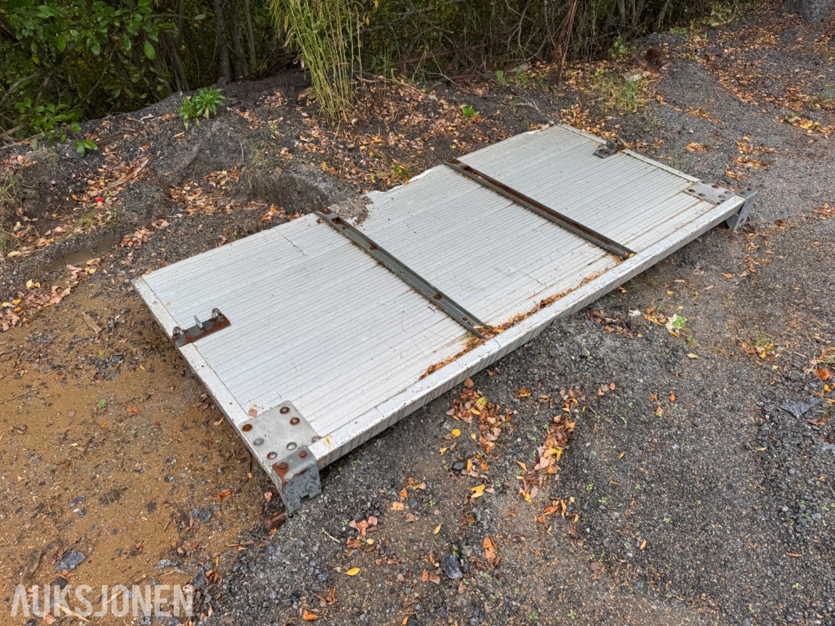 Aluminium baklem / lastelem – ca. 240 x 110 cm