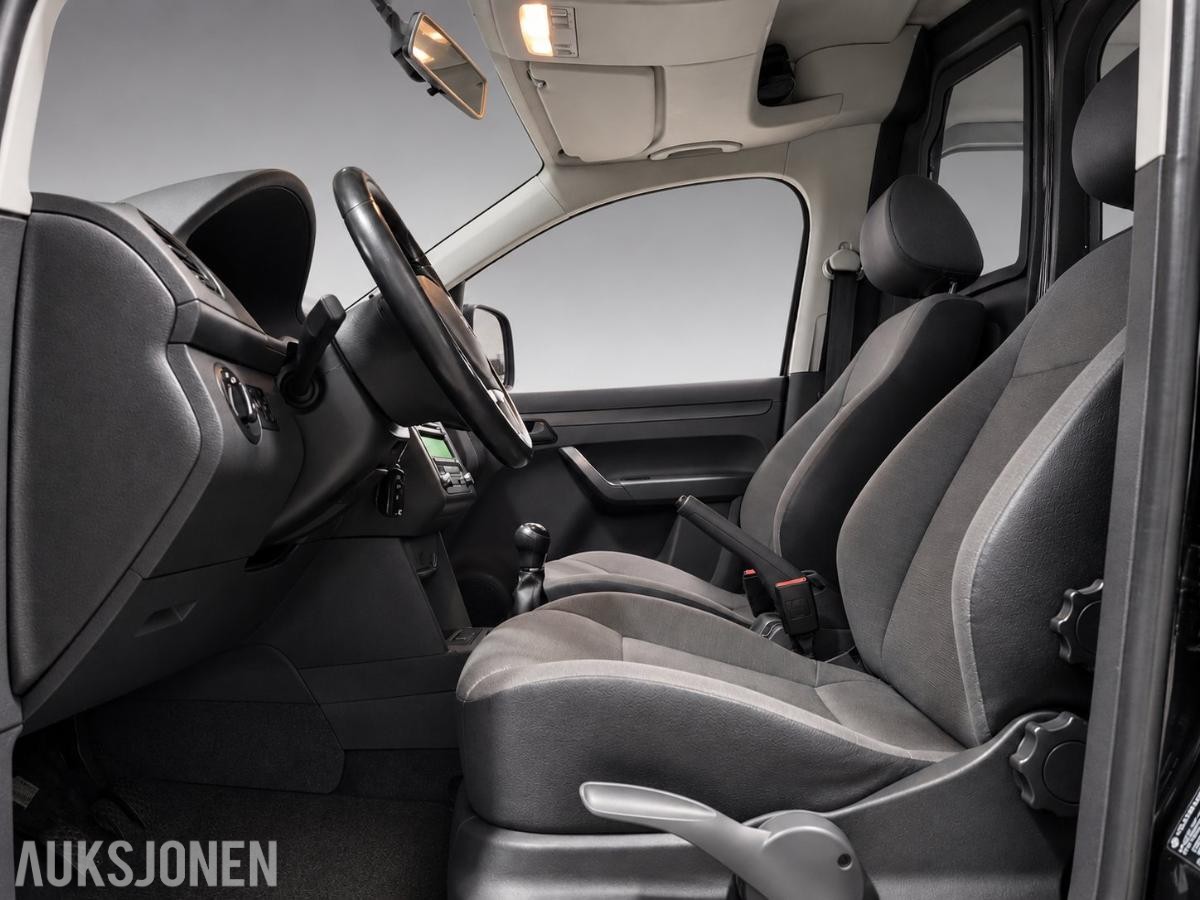 2013 Volkswagen Caddy Maxi 2.0 TDI 110HK 4MOTION WEBASTO HENGERFESTE