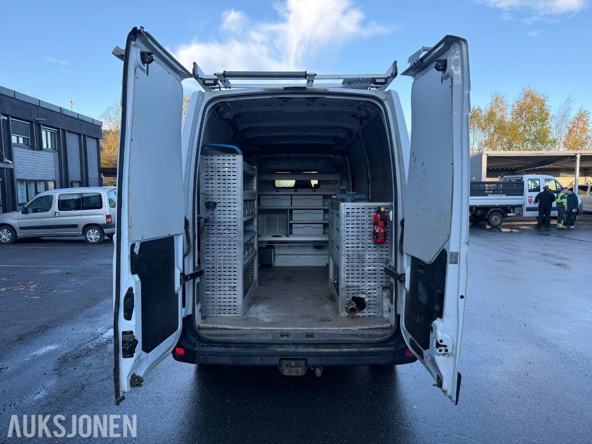 2013 Nissan NV400 2.3 dCi 125 hk – servicebil / rørleggerbil med innredning