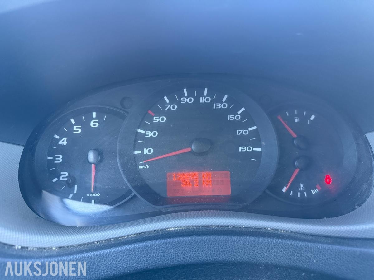 2013 Nissan NV400 2.3 dCi 125 hk – servicebil / rørleggerbil med innredning