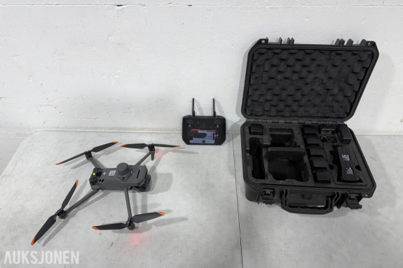 DJI Mavic 3E Enterprise med DJI RC Pro Enterprise og RTK