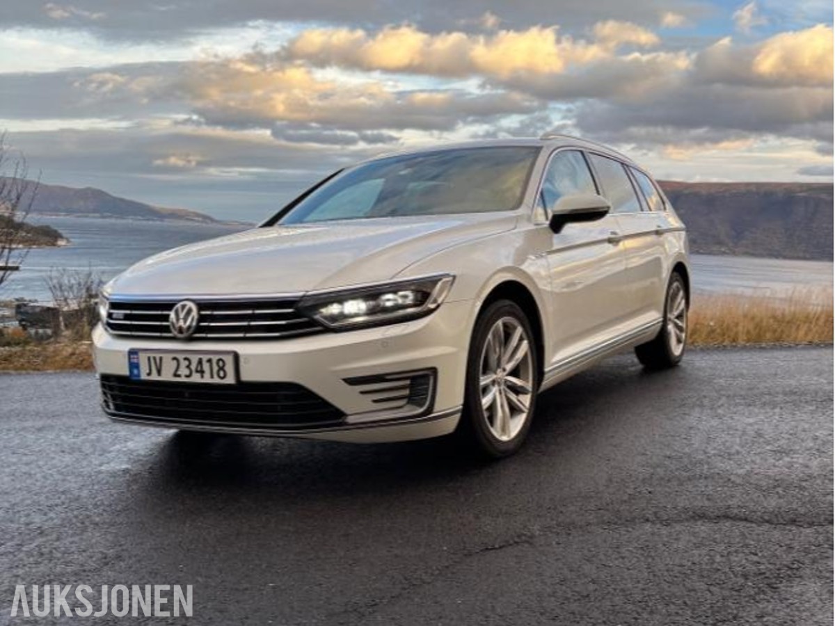 2016 Volkswagen Passat GTE 218HK, ADAPTIV CRUISEKONTROLL, RYGGEKAMERA, HENGERFESTE
