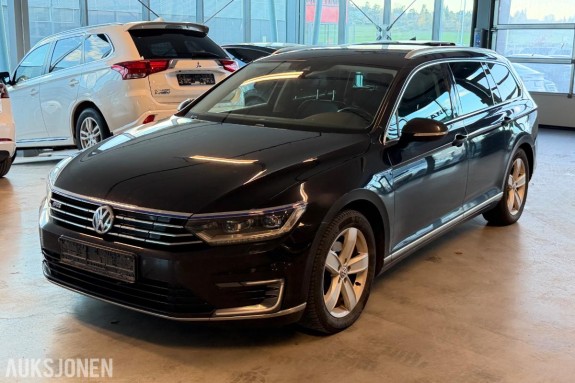 2018 Volkswagen Passat, GTE - 218hk - SKINN - WEBASTO - Hengerfeste - Active Info D. , 226000km