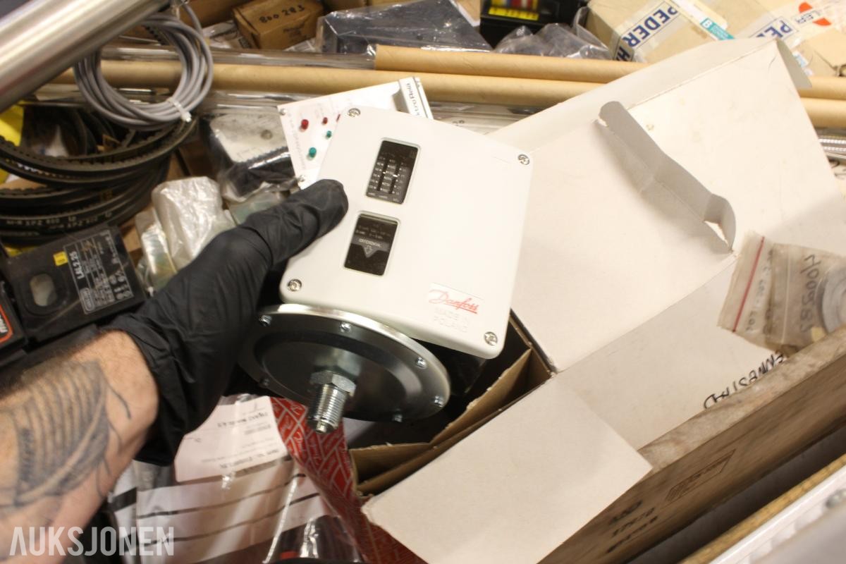 Delelager etter leverandør av olje/gass-fyr og dampkjele anlegg Danfoss-Flowserve-Fema-Sauter-Honeywell-ABB mfl.