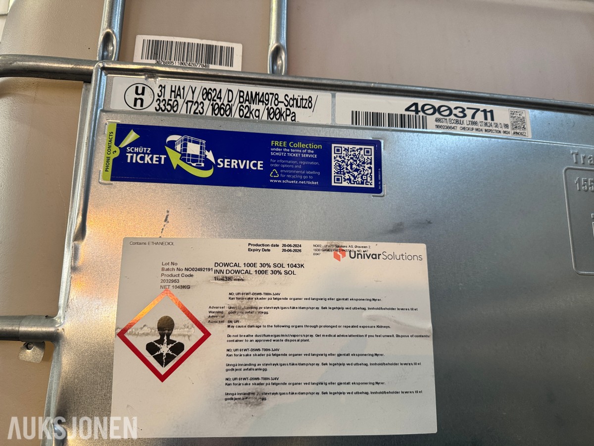 4 stk IBC-tanker med frostvæske - 4000L