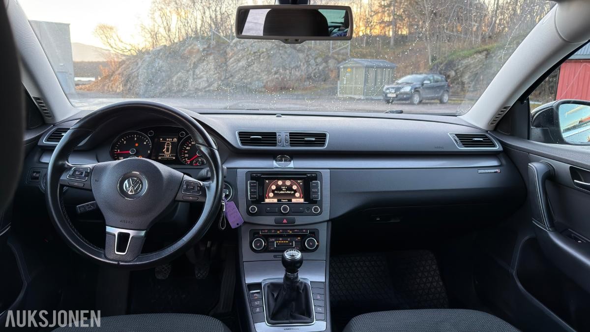 2011 VOLKSWAGEN PASSAT 2.0 TDI 4MOTION HENGERFESTE RYGGEKAMERA