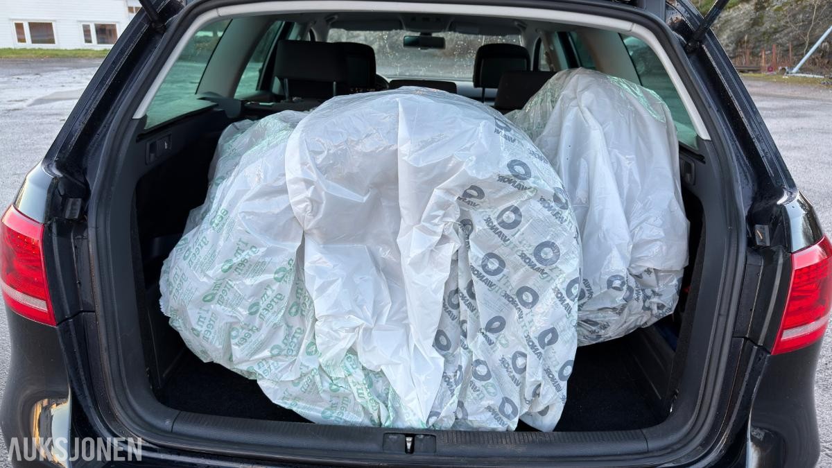 2011 VOLKSWAGEN PASSAT 2.0 TDI 4MOTION HENGERFESTE RYGGEKAMERA