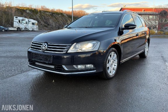 2011 VOLKSWAGEN PASSAT 2.0 TDI 4MOTION HENGERFESTE RYGGEKAMERA