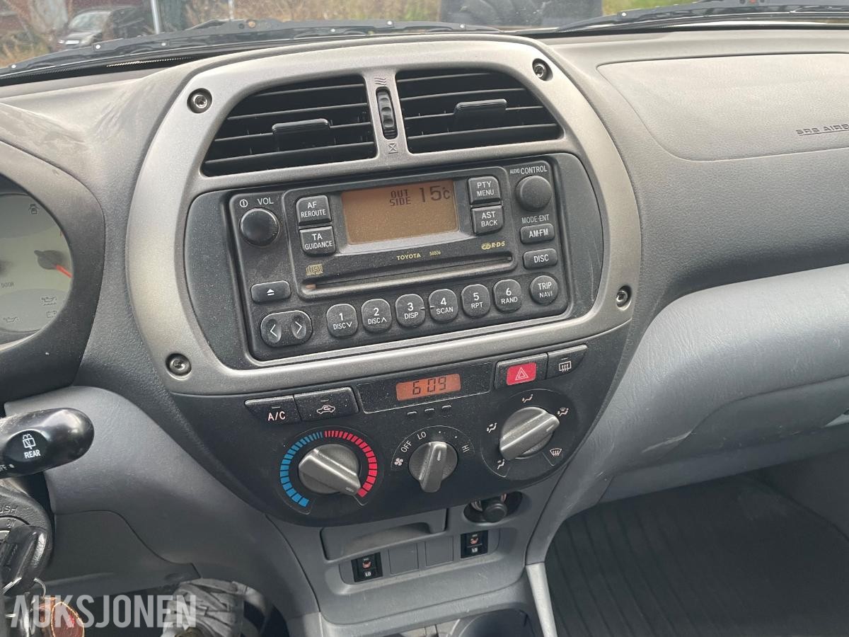 2003 TOYOTA RAV4 2.0 D-4D 116HK 4WD EU-OK 07.27