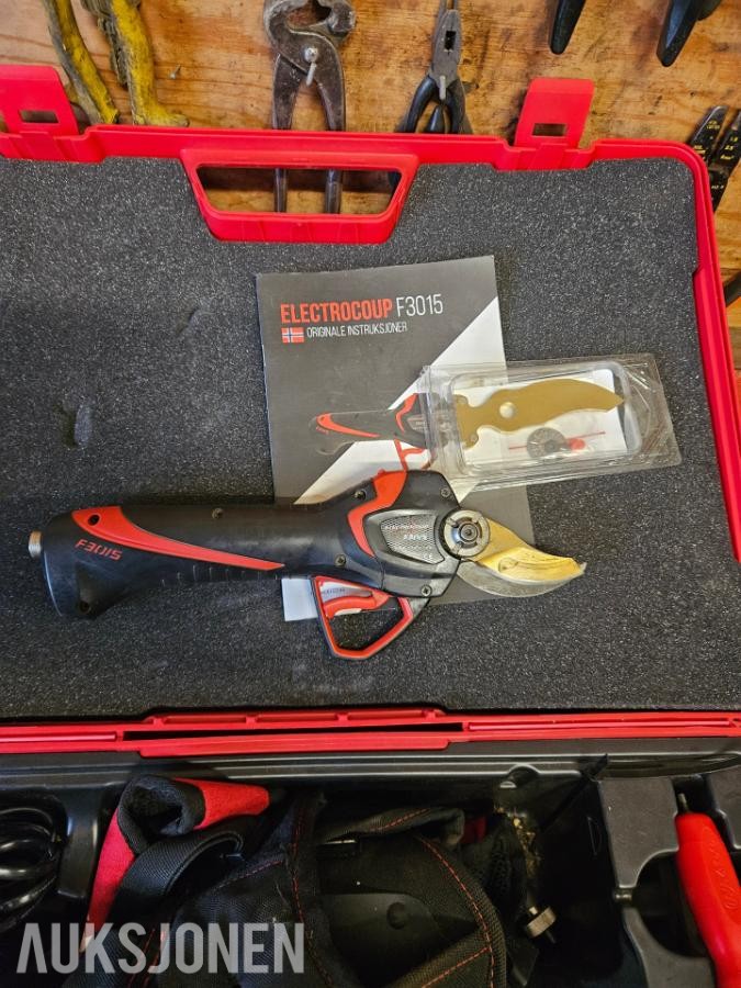 2021 Infaco Electrocoup f3015 Beskjærings saks, komplett m/batteri