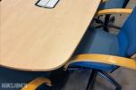 Møtebord med  6 kontorstoler