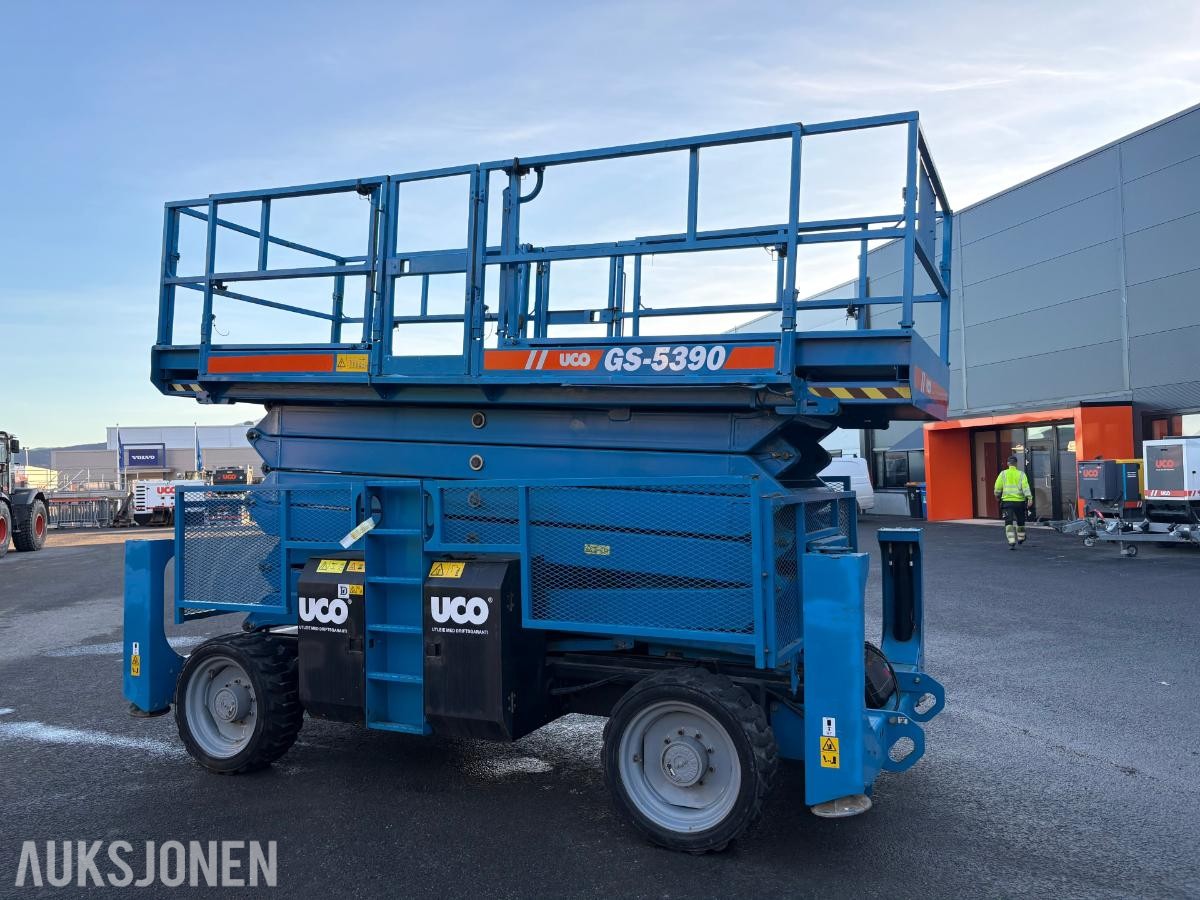 2015 Genie GS5390RT terrengående sakselift - Rep.objekt