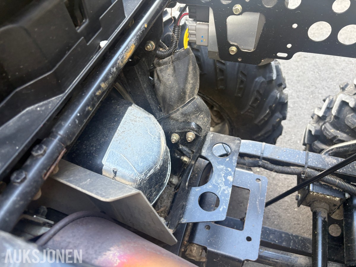 2025 Can-Am 6x6 XU+ 1000 T