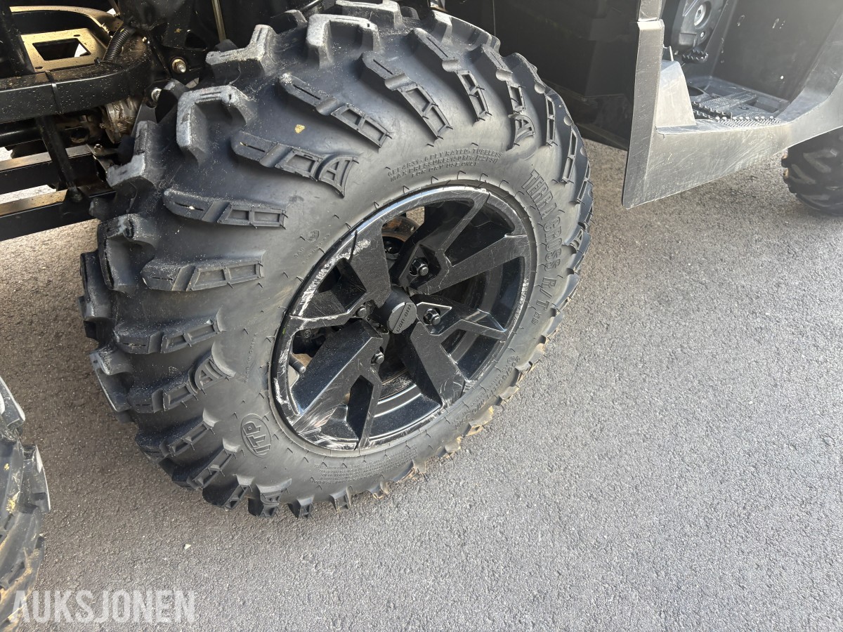 2025 Can-Am 6x6 XU+ 1000 T