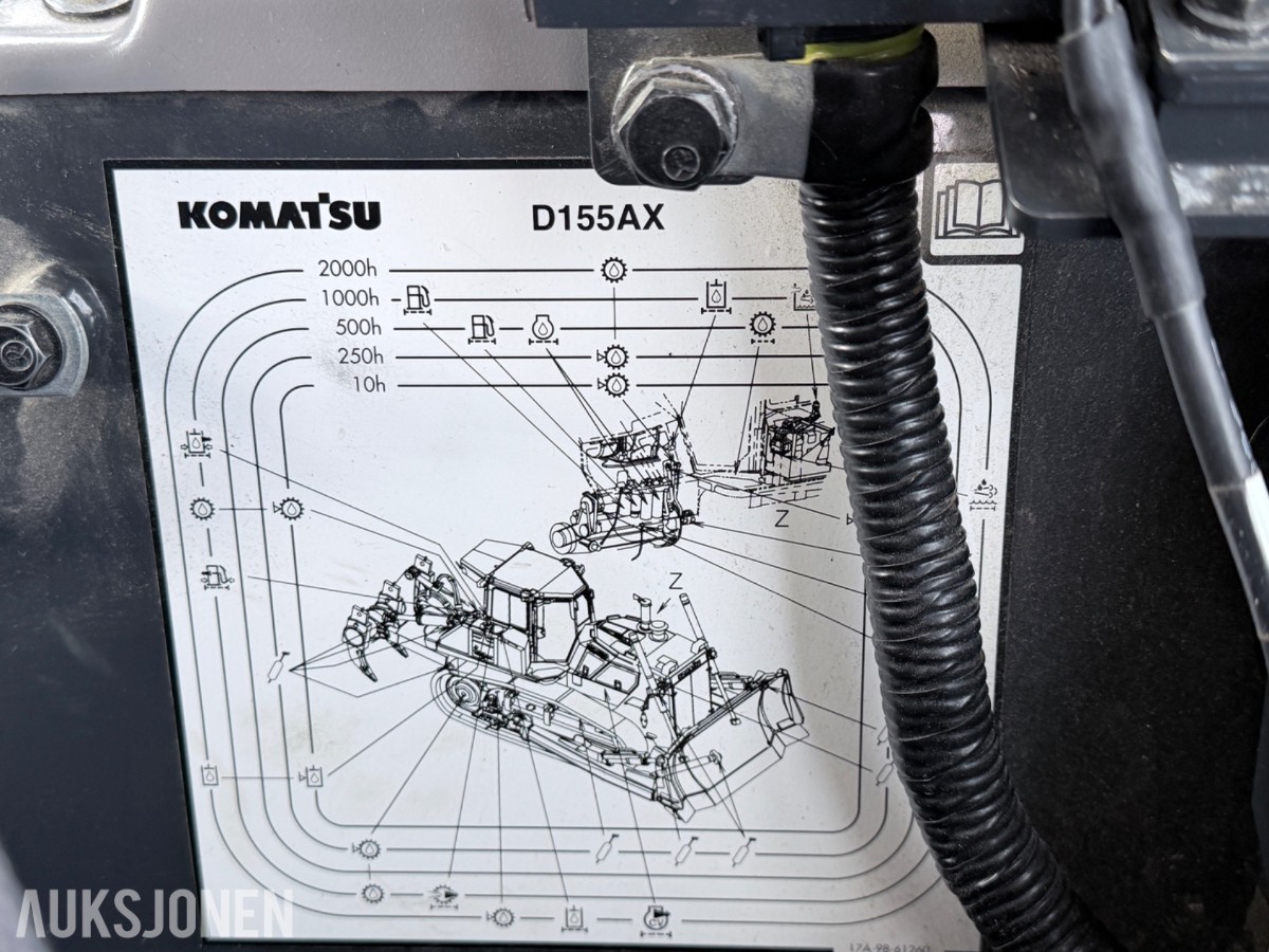 2017 Komatsu D155AXi-8 Bulldoser med 4916 timer 